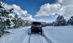 JeepToursColorado_NativeJeeps_Snow_Wheeling_Jeeps